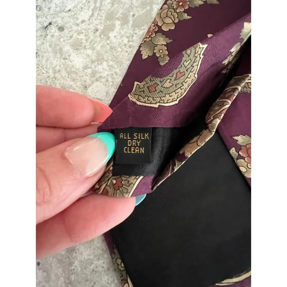 Bill Blass Men's 100% Silk Neck Tie Magenta Gold Paisley JJ